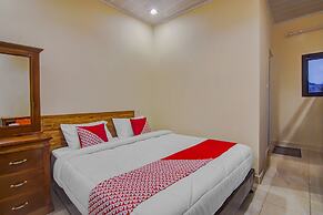 OYO 90506 Bunga Sonsang Homestay Syariah