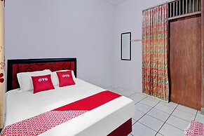 OYO 90543 An-nur Guest House Syariah