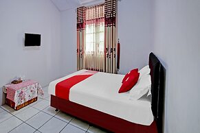 OYO 90543 An-nur Guest House Syariah