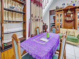 OYO 90543 An-nur Guest House Syariah