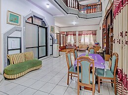 OYO 90543 An-nur Guest House Syariah