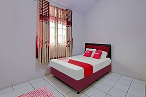 OYO 90543 An-nur Guest House Syariah