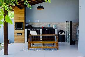 RiqueHouse Hidro Piscina a 500m da praia