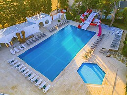 Dream Holiday Resort