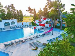 Dream Holiday Resort