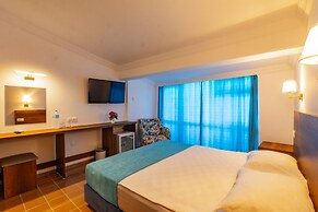 Dream Holiday Resort