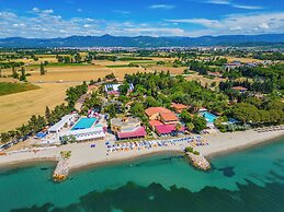 Dream Holiday Resort