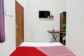 OYO Life 92184 Mr Brown Homestay