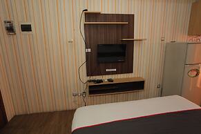 Capital O 93371 Pelangi Residence 5