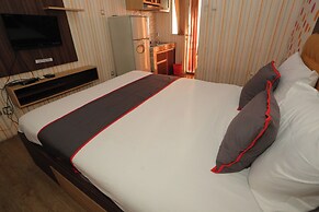 Capital O 93371 Pelangi Residence 5