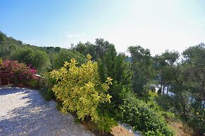 Villa Aloni in Paxi With 2 Bedrooms and 3 Bathrooms