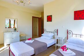 Villa Aloni in Paxi With 2 Bedrooms and 3 Bathrooms