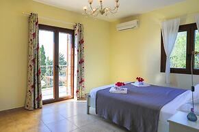 Villa Aloni in Paxi With 2 Bedrooms and 3 Bathrooms