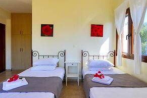 Villa Aloni in Paxi With 2 Bedrooms and 3 Bathrooms