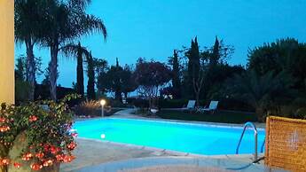 Latchi Aria Villa in Latchi