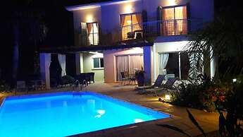 Latchi Aria Villa in Latchi