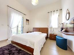 Latchi Aria Villa in Latchi