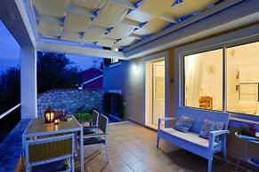 Villa Dionisis in Paxi