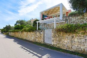 Villa Kantada Eleni in Paxi