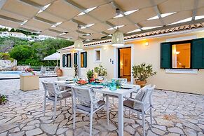 Beach House Sophia in Paxi