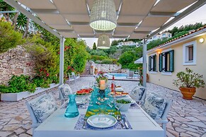 Beach House Sophia in Paxi