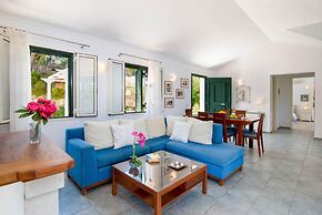 Beach House Sophia in Paxi