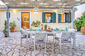 Beach House Sophia in Paxi