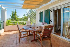 Siorra Elena in Paxi