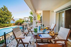 Siorra Elena in Paxi