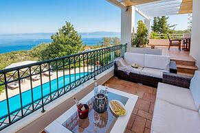 Siorra Elena in Paxi