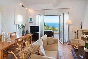 Siorra Elena in Paxi