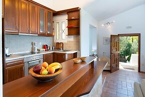 Siorra Elena in Paxi