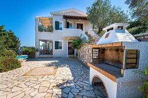 Siorra Elena in Paxi