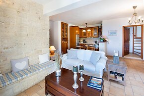 Siorra Elena in Paxi