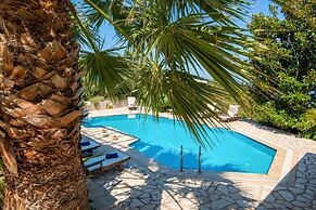 Siorra Elena in Paxi