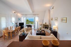 Siorra Elena in Paxi