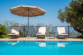 Siorra Elena in Paxi