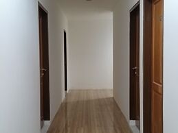 OYO 93388 Enjoy Homestay & Cafe