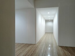 OYO 93388 Enjoy Homestay & Cafe