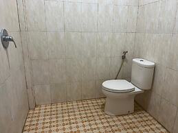 OYO 93388 Enjoy Homestay & Cafe