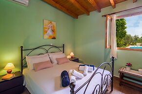 Marguerita House in Paxi