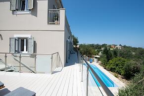 Villa Skopsie in Paxi