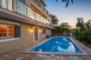 Villa Skopsie in Paxi