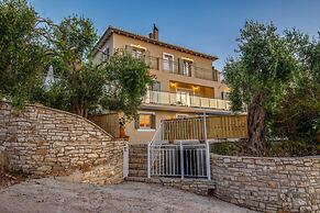 Villa Skopsie in Paxi