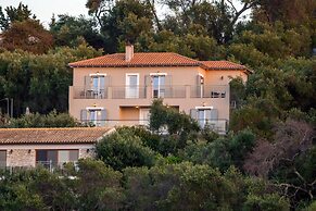 Villa Skopsie in Paxi