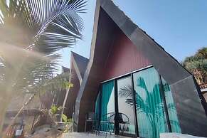 Palette 93389 Osanna Beach Resort