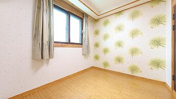 Gangwha Jeongwon Pension