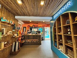 Happiness Hostel Boracay