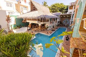 Happiness Hostel Boracay