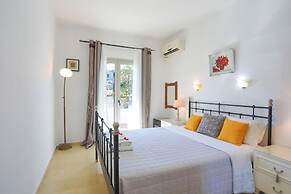 Angela Apartment in Kassiopi